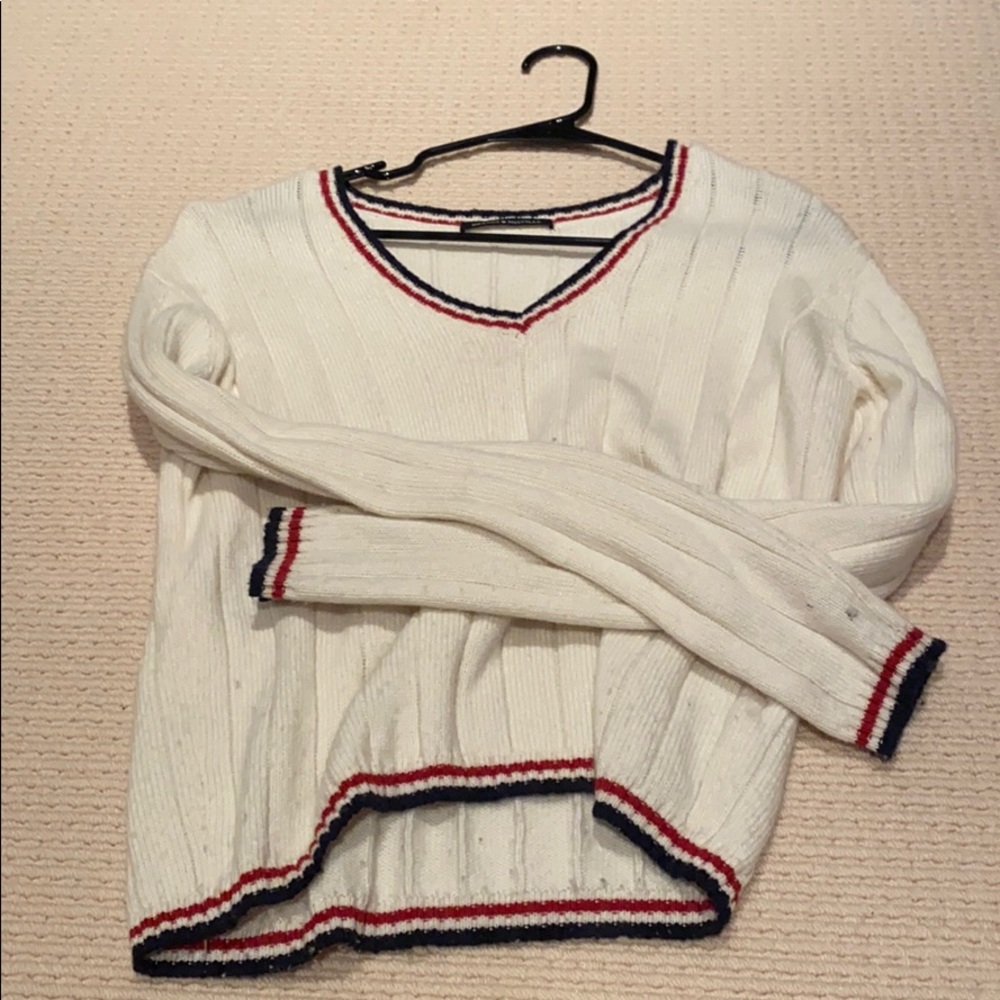 Brandy Melville sweater